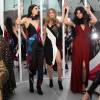 Karlie Kloss, Kendall Jenner, Gigi Hadid, Lily Aldridge en backstage du défilé DVF Diane Von Furstenberg à la Fashion Week de New-York, le 14 février 2016