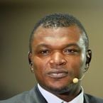 Marcel Desailly : 5 vidéos WTF qui expliquent pourquoi il est le nouveau roi de Twitter