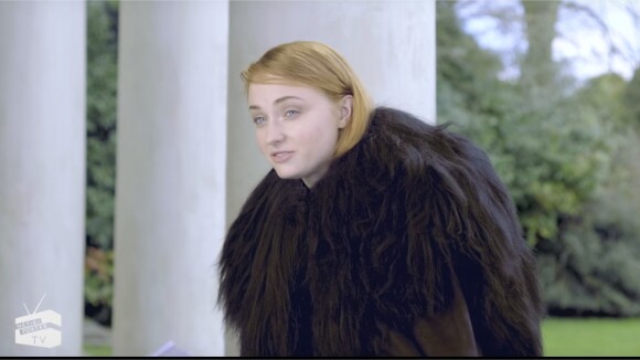 Game of Thrones : Sophie Turner imite Jon Snow sur du Adele et c'est culte