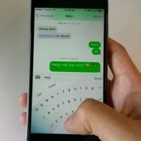 Word Flow sur iPhone : le clavier circulaire magique pour envoyer des SMS à une main