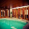Aaron Paul : un spa dans sa maison en location sur Airbnb