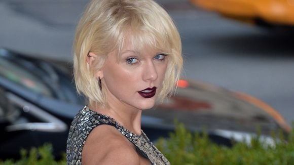 Taylor Swift : une rupture avec Calvin Harris par téléphone... et quand il était à l'hôpital ?