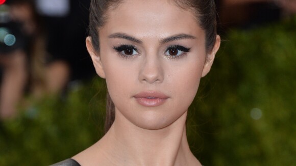 Selena Gomez défend Taylor Swift et tacle Kim Kardashian