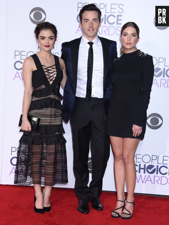 Ian Harding, Lucy Hale et Ashley Benson au People's Choice Awards 2016