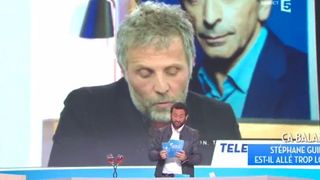 Stéphane Guillon fracasse Cyril Hanouna : argent, trahison et amitié avec Bolloré, tout y passe