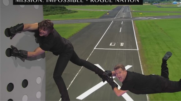 Tom Cruise parodie ses films et c'est délirant