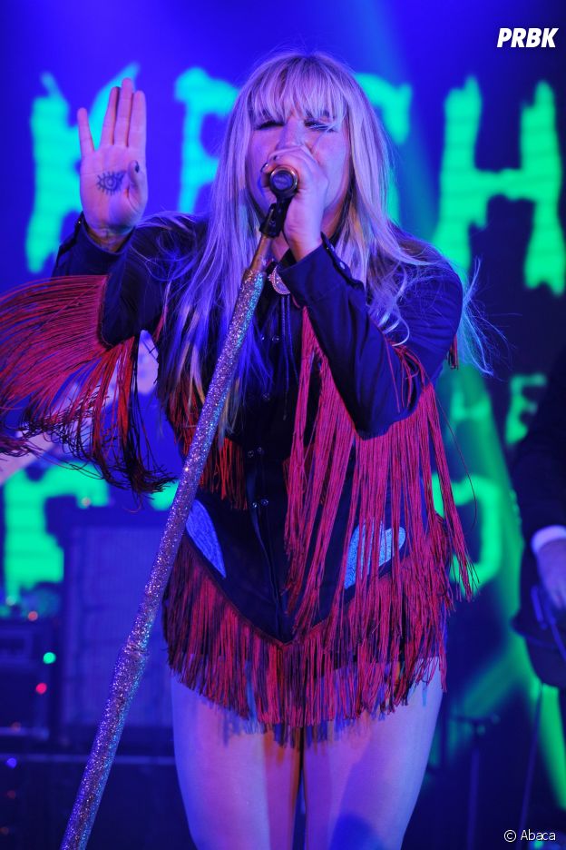 Kesha métamorphosée à Miami le 18 novembre 2016