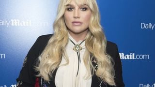 Kesha métamorphosée et méconnaissable : la chanteuse a beaucoup changé !