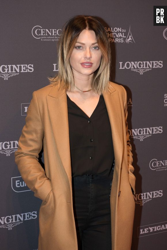 Caroline Receveur et Valentin Lucas de nouveau ensemble ? La blogueuse poste un message très drôle pour la Saint-Valentin !