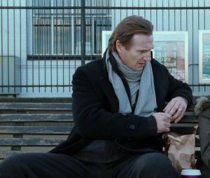 Love Actually : Liam Neeson et Thomas Brodie-Sangster dans le film