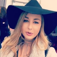 EnjoyPhoenix en couple avec Yann-Alrick Mortreuil (Danse avec les Stars) ? Elle réagit à la rumeur