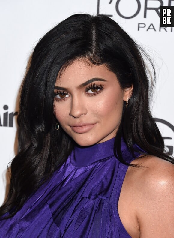 Kylie Jenner de nouveau blonde : elle change de couleur de cheveux comme de chemises !