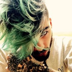 Zayn Malik transformé : l'ex One Direction opte pour des cheveux... verts
