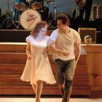 Dirty Dancing : la première bande-annonce du remake dévoilée et c'est très gênant... ?
