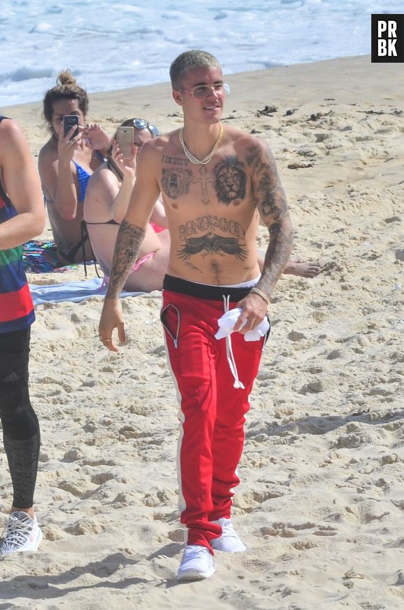 Justin Bieber en playback : les fans le clashent sur Twitter après son concert raté en Inde !