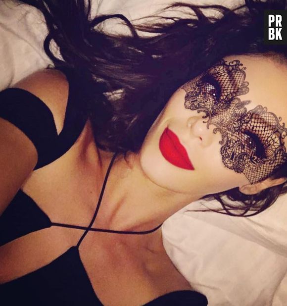 Nabilla Benattia avoue dépenser entre 2.000 et 3.000 euros par mois pour son shopping !