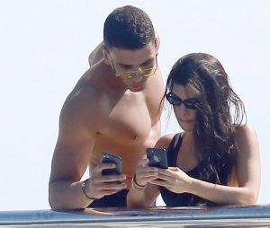 Kourtney Kardashian en couple avec Younes Bendjima : ils officialisent à Cannes !