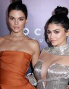 Kendall Jenner et Kylie Jenner : leur collection de tee-shirts créent polémique, elles s'excusent et retirent les vêtements de la vente !