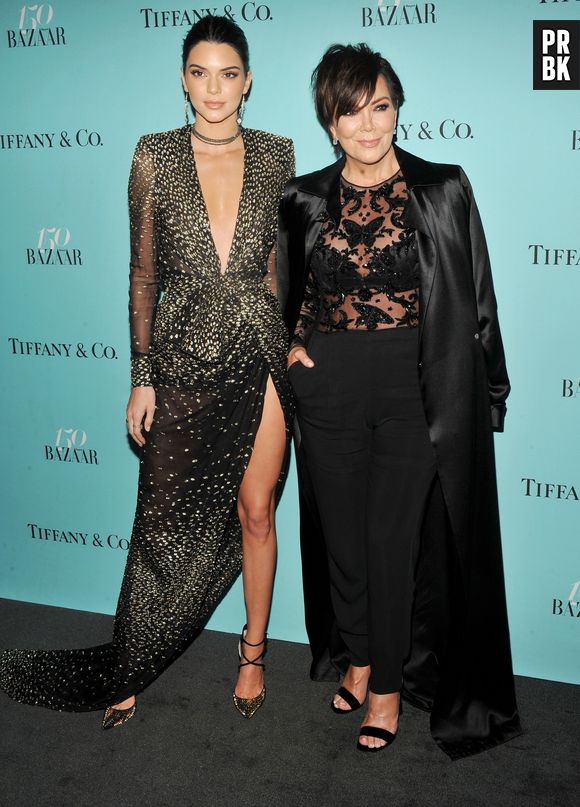 Kendall Jenner en danger ? Un fan amoureux d'elle lui aurait envoyé des lettres flippantes où il insulte elle et sa mère !
