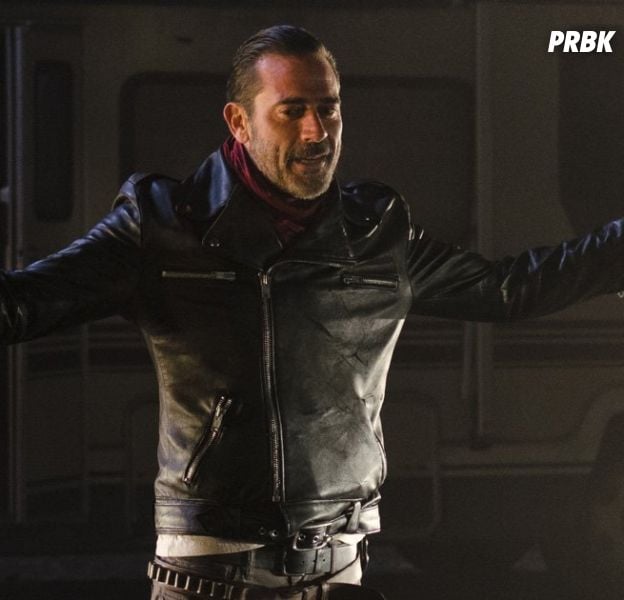 The Walking Dead saison 8 : bientôt la fin pour Negan ? Le méchant pourrait  souffrir - Purebreak