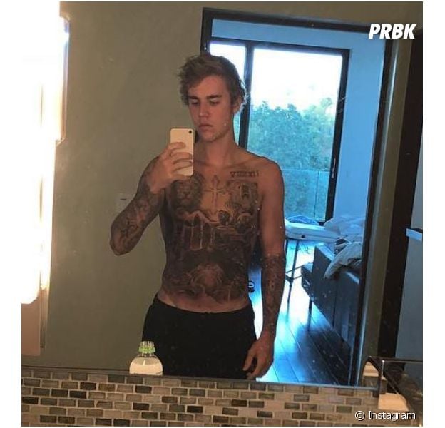 Justin Bieber dévoile un tatouage immense sur son torse !