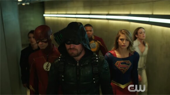 Arrow, The Flash, Supergirl... bande-annonce épique pour le crossover