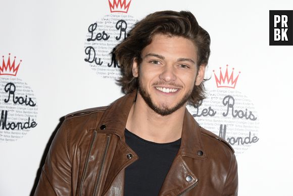 Rayane Bensetti inquiète ses fans avec des messages alarmants