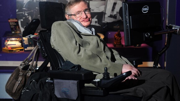 Mort de Stephen Hawking : les geeks et fans de pop-culture en deuil