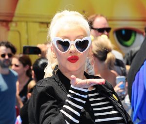 Christina Aguilera est méconnaissable sans maquillage