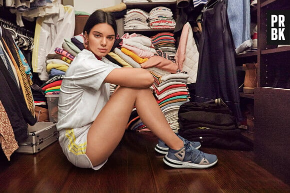 Kendall Jenner égérie Adidas : elle dévoile les sneakers Arkyn dans la nouvelle campagne publicitaire... shootée dans son dressing !
