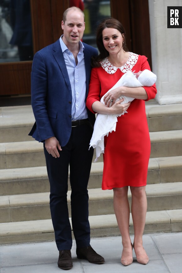 Kate Middleton et le Prince William présentent leur fils à Londres le 23 avril 2018