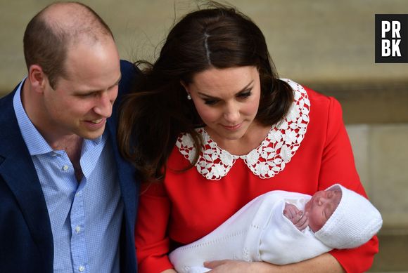 Kate Middleton et le Prince William présentent leur fils à Londres le 23 avril 2018