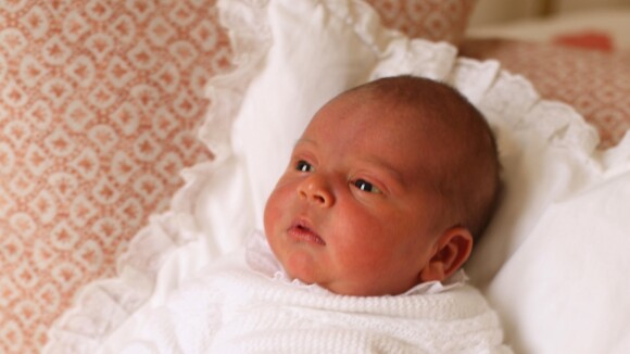 Kate Middleton dévoile deux adorables photos du Prince Louis