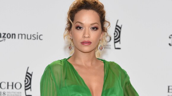 "Girls" : Rita Ora s'excuse après la polémique et annonce sa bisexualité