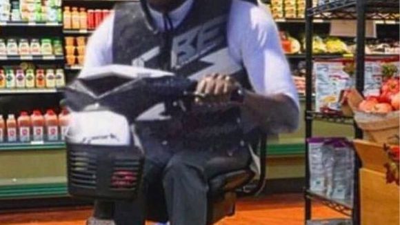 Jay-Z ridicule en jet-ski, il devient un meme sur Internet