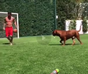 Lionel Messi rend fou son chien et fait le buzz