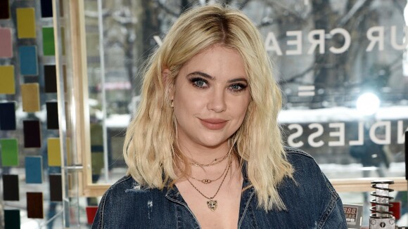 Ashley Benson et Cara Delevingne en couple ? Les deux stars photographiées en plein baiser ❤️️