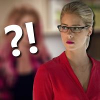 Arrow saison 7 : nouveau look très surprenant (et important) pour Felicity