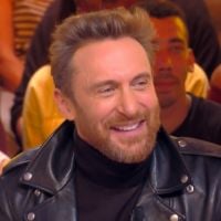 David Guetta se moque de sa vieille coupe de cheveux : &quot;pourquoi personne ne m&#039;a rien dit ?&quot; 😂