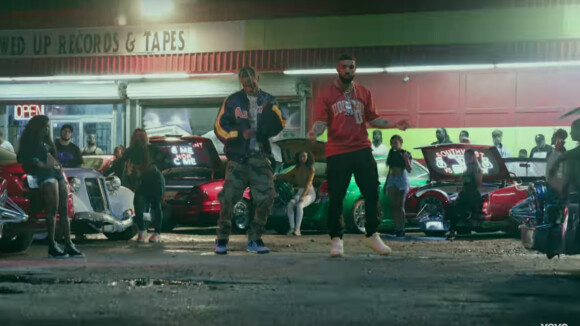 Drake et Travis Scott frappent fort avec le clip fou de "Sicko Mode"