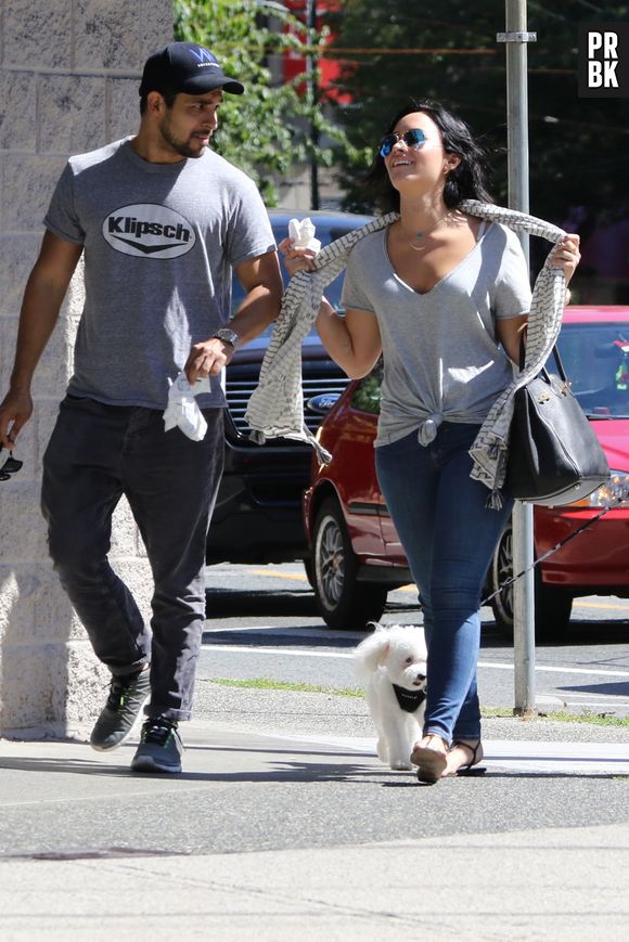 Demi Lovato pourrait se remettre en couple avec son ex Wilmer Valderrama, elle ne sortirait pas avec le designer Henry Levy.