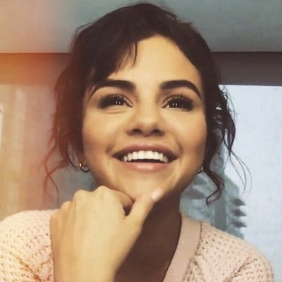 Selena Gomez (enfin) de retour sur Instagram : "je suis fière de la personne que je deviens"