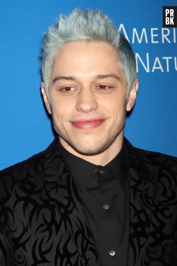 Pete Davidson détruit R. Kelly : "on devrait lui tirer une balle dans la tête"