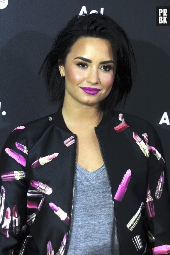 Demi Lovato fête ses six mois de sobriété : ses fans fiers d'elle