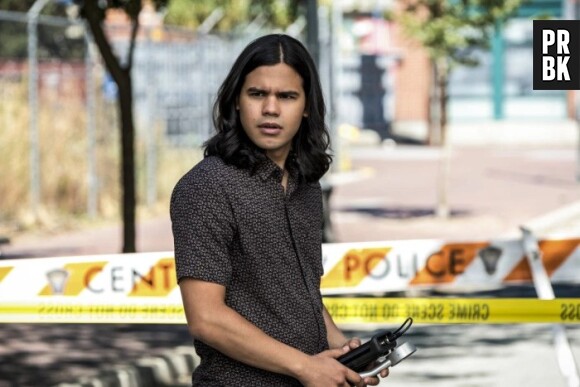 The Flash saison 5 : Carlos Valdes (Cisco) quitte la série ?