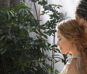 Margot Robbie et Alexander Skarsgard dans Tarzan