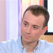 Hugo Clément accusé de harcèlement : il refuse de s&#039;excuser, sa victime présumée lui répond