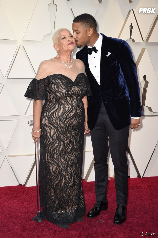 Ces stars qui posent avec leur famille sur un tapis rouge : Michael B. Jordan et sa mère Gloria