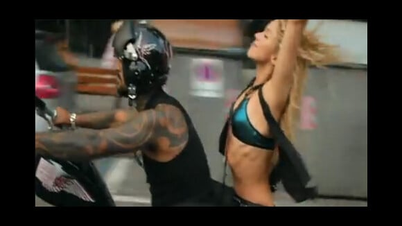 Shakira dévoile clip Sale el Sol avec un teaser