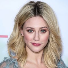 Lili Reinhart pro de la pole dance : la star de Riverdale montre ses talents face à JLo et Cardi B
